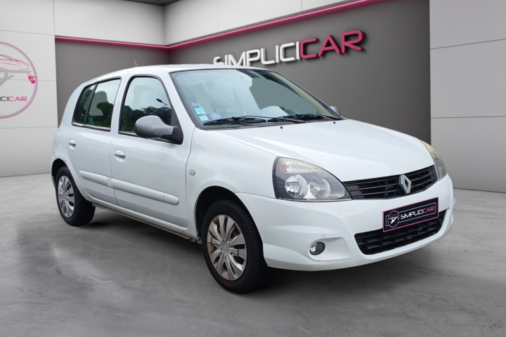 RENAULT CLIO CAMPUS