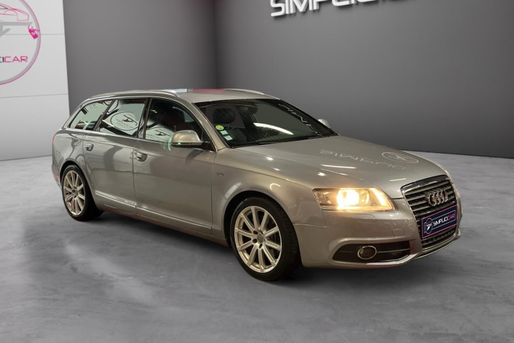 AUDI  A6 AVANT 