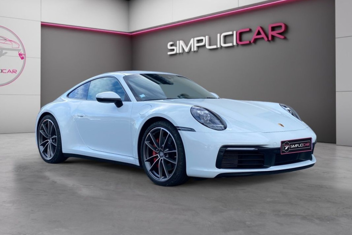 PORSCHE 911 CARRERA COUPE 992
