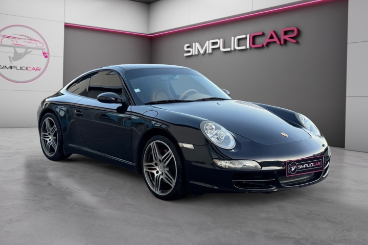 PORSCHE 911 CARRERA COUPE 997
