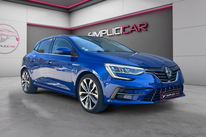 RENAULT MEGANE IV BERLINE