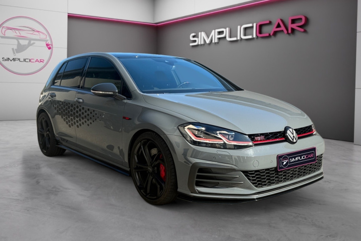 VOLKSWAGEN GOLF VII (2) 