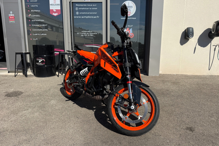 KTM DUKE