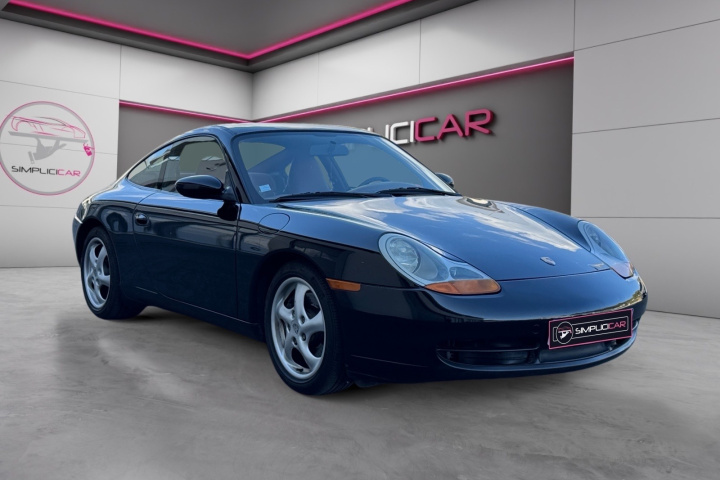 PORSCHE 911 CARRERA COUPE 996
