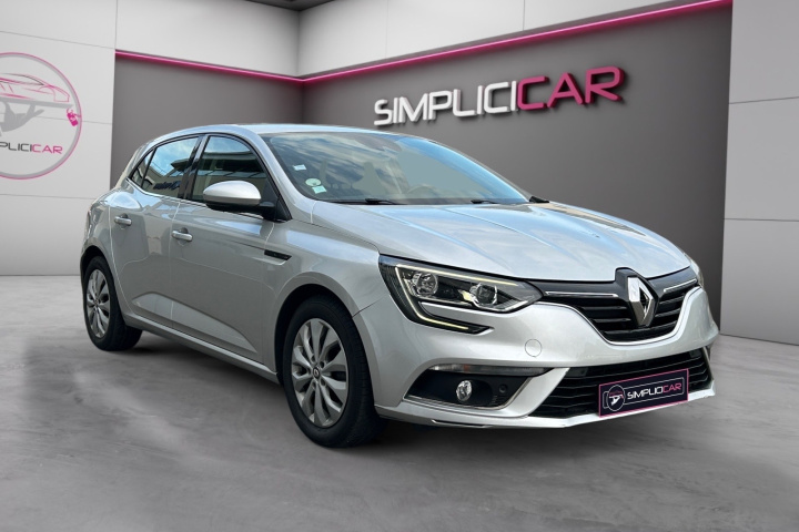 RENAULT MEGANE IV BERLINE BUSINESS