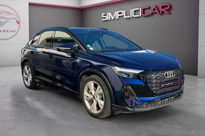 AUDI Q4 E-TRON SPORTBACK