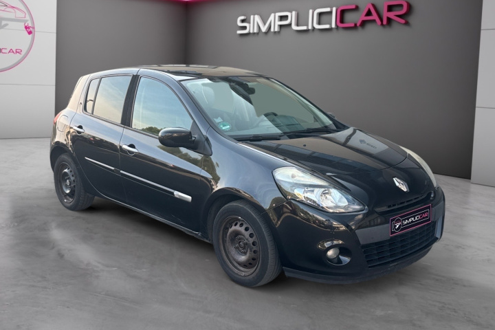 RENAULT CLIO III